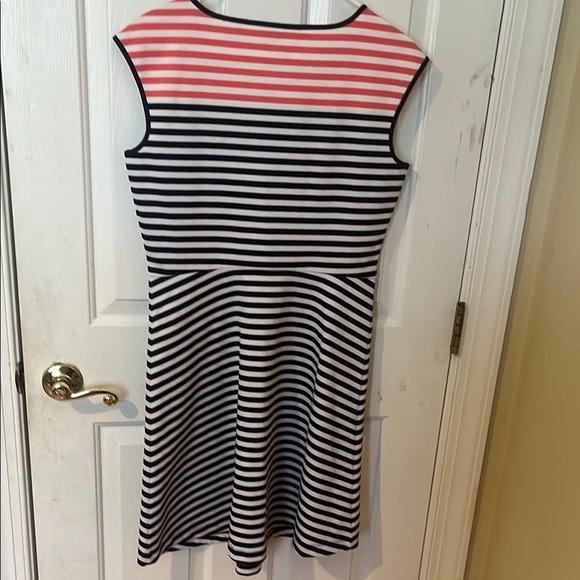 NWT DRAPER JAMES Striped Navy blue and Pink Dress - Picture 6 of 7